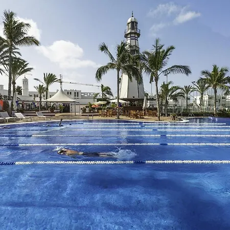 Apartment Blue Volcano Apartment, Free Access To The Fariones Sports Center Puerto del Carmen (Lanzarote)