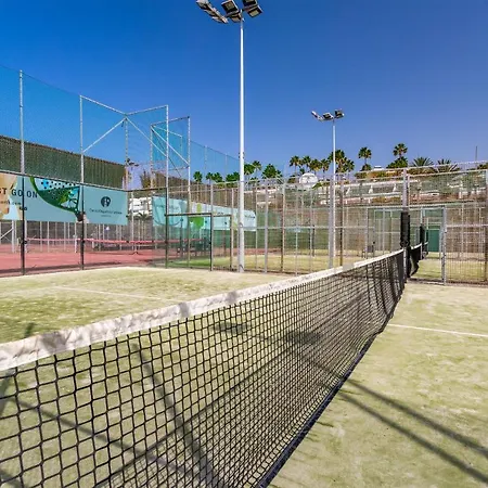 Blue Volcano Apartment, Free Access To The Fariones Sports Center